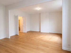 Bien d’exception – appartement entierement rénové à neuf – prestations premium