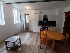 Superbe T2 centre clim réversible