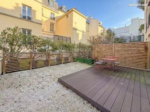 Studio 1 pièce 30 m²