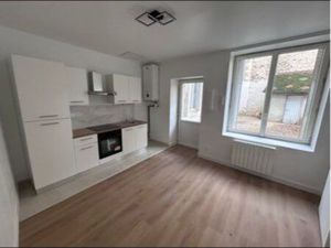 T2 Hypercentreville refait à neuf