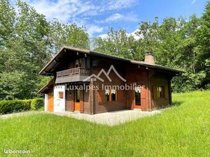 Charmant chalet 4 pièces entouré de montagnes