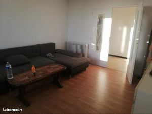 P3 idéal investisseur locatif proche ville active Nîmes direct propriétaire 50 000e
