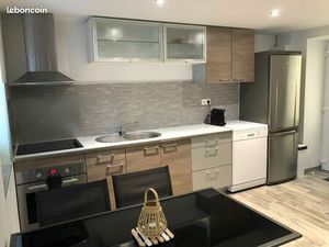 Maison de ville avec cour privative