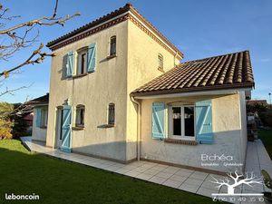 Maison 6 pièces 135 m²