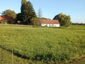 Terrain viabilisé 1211 m2