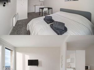 Studio rénové + parking – 2 min du centre de Lons  au pied de la Voie Verte – Loyer TOUT c