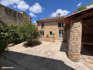 Maison 2 pièces 80 m²