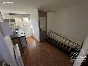 Studio 1 pièce 10 m²