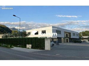 Bureaux 315 m² Marnaz