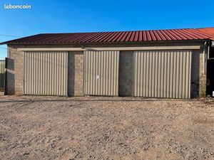 À louer local professionnel 119 m2