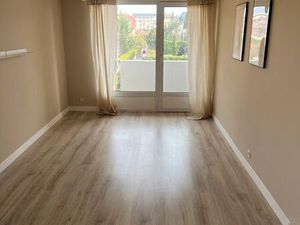 Bureau 20 m² + 2 Balcons – 650 /mois HT (Bail pro)