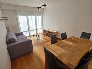 Appartement meublé traversant à louer avec parking et cave