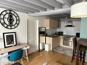 À LOUER – Appartement meublé 2 pièces – 52 m² – Centre-ville d’Auxerre