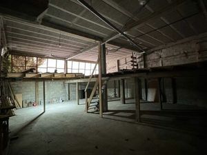 Local 100m2 électricité