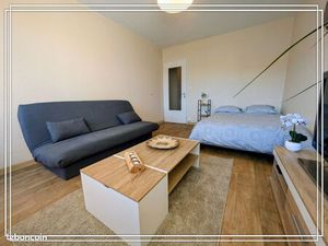 Grand T1 Neuf balcon parking SS sol