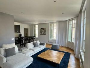 Appartement à louer avec place de parking Confortable