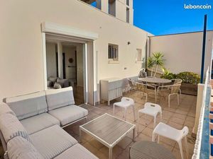 T2 avec terrasse Hyères centre
