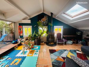 Grand T3 centre ville terrasse + parking