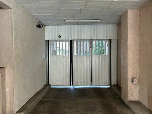 Place de parking extérieure residence fermee