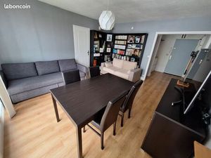 Location appartement T2 rénové - 52 m²