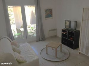 Studio 1 pièce 21 m²