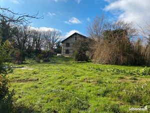Maison Pierre & Bois sur 1 ha arboré