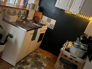 Joli T2 rénové Bonneval proche centre + Parking