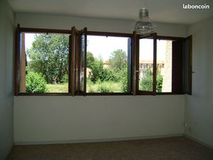 Studio dans résidence sécurisée avec parking privé