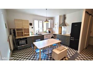 Loue appartement meublé 3p à Lyon Croix-Rousse