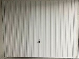 A louer garage double en sous-sol - Serpaize