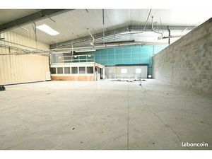 Local d'activité 380 m²