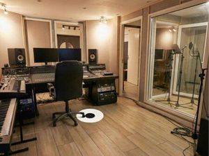 Cession Droit au Bail - Studio d'Enregistrement 71m² - Paris 20ème - Loyer attractif