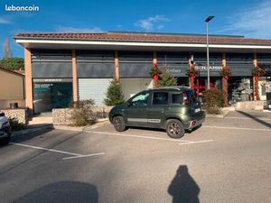 Local commercial a louer