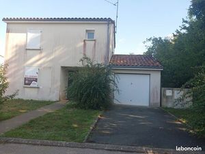 A vendre maison t4 valence en poitou