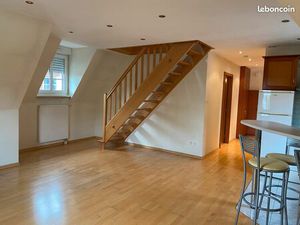 Appartement 2/3 pièces   65 m2