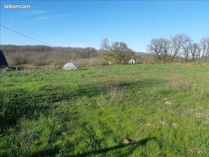 Terrain 6 578 m² Degagnac