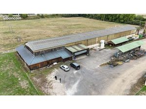 Boutique 2400 m² Nevers