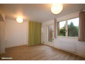 Studio entre gare et parc