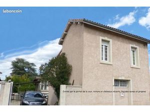 Maison 4 Chambres avec piscine  quartier agréable