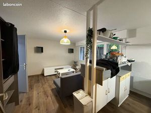 À louer – Charmant studio meublé refait à neuf – Colmar Centre (env. 30 m²)
