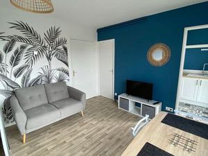 Appartement très lumineux 31 m² sécurisé  meublé /parking/garage a vélos
