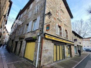 Local 70 m² Figeac