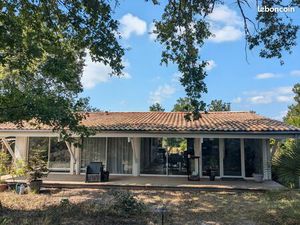Maison lisière de fôret / 132m2