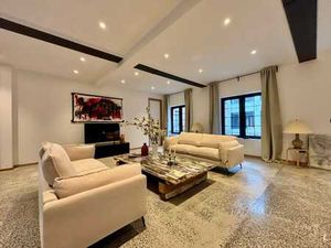 ! NEW ! Q. Sainte-Cath Superbe Appartement 3CH + 3 SDD