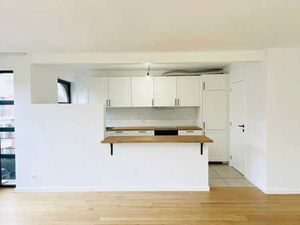 Idéalement situé à proximité du parc Josaphat