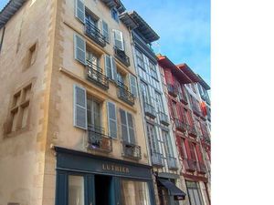 Location commerce  Bail précaire