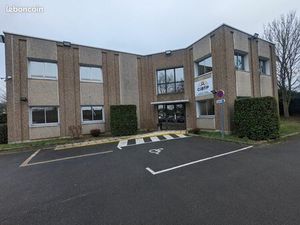 Bureaux 175 m² Évreux