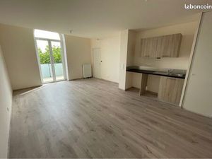 T2 au Quartier fe Fieschi - vue dégagée et Grande chambre de 14.2 m