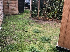 Petit terrain pour stockage