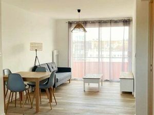 Appartement T3 rénové - Quartier Arènes / Champeau